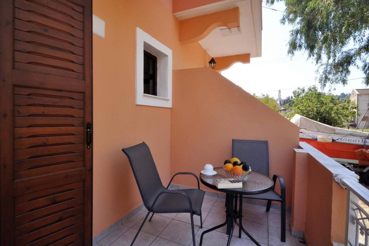 Kloudas Apartments Potamós Exterior foto